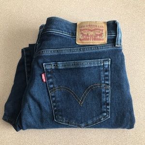 Levi’s Boyfriend cut